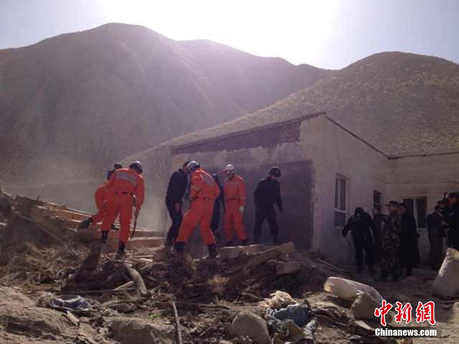 晚上七点的默契：新闻联播里的家国故事